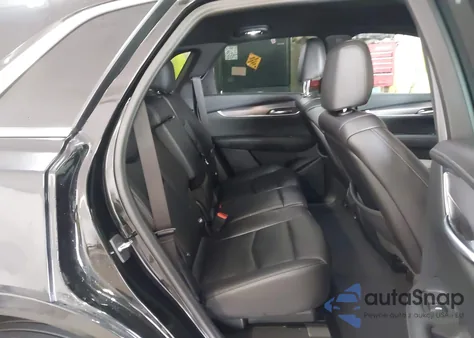 2021 Cadillac Xt5 Fwd Luxury z USA, uszkodzony, nr VIN 1GYKNAR49MZ203471